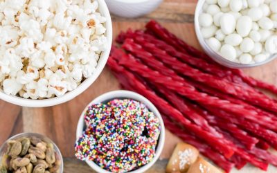 Popcorn & Candy Pairings: The Ultimate Snack Duo!